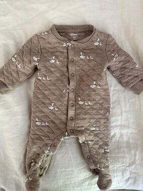 KIABI Brown Quilted Duck-Print Baby Footed One-Piece